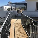 아파트 Views Apartment, Cortijo Fruitful Hills 말라가