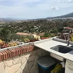 아파트 Views Apartment, Cortijo Fruitful Hills 말라가