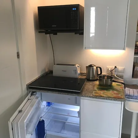 Views Apartment, Cortijo Fruitful Hills Màlaga