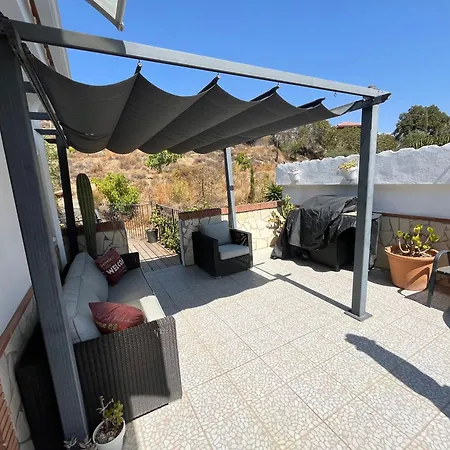 Views Apartment, Cortijo Fruitful Hills *