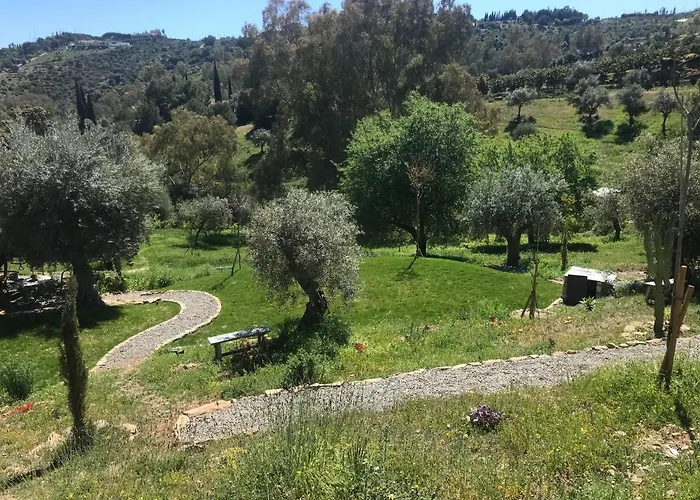 Views Apartment, Cortijo Fruitful Hills * Màlaga